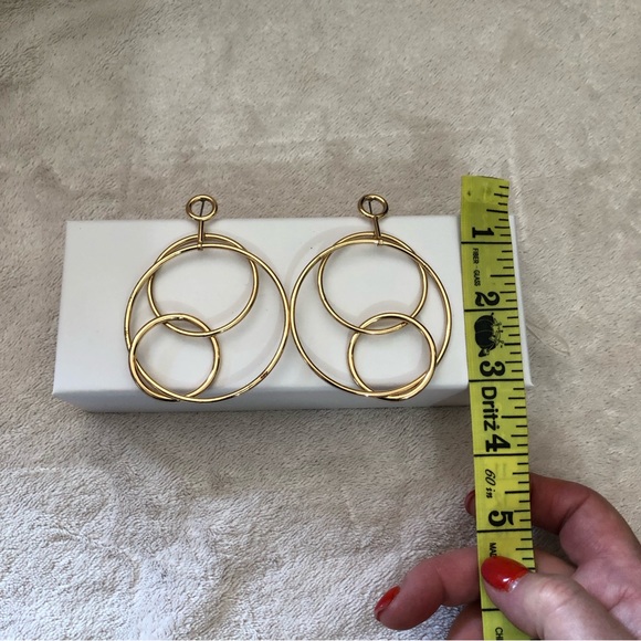 Hoop earrings - Picture 2 of 3